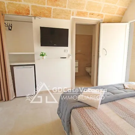 Gdcasevacanza - B&B Con Piscina - فندق مبيت وإفطار مارينا دي بيسكولوس